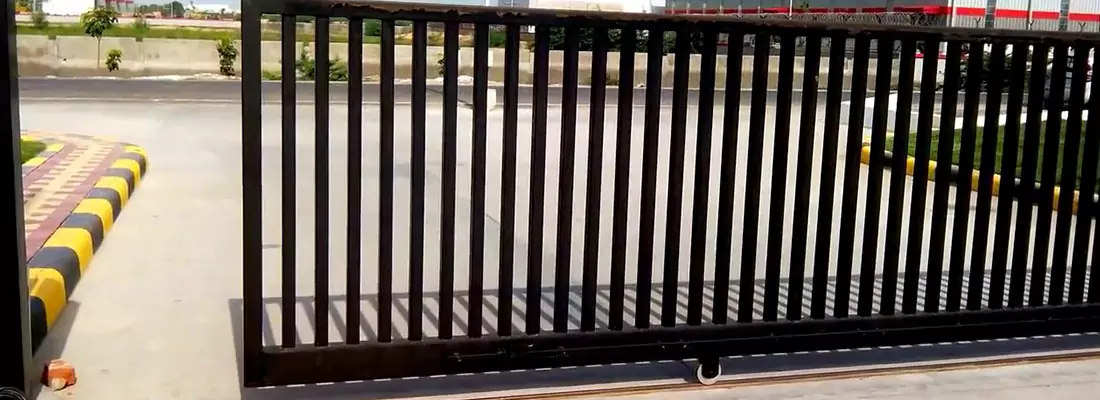 Commercial Automatic Sliding Repair and Maintenance in Balfour, ON
