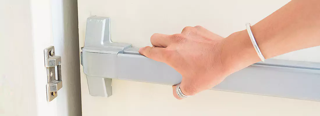 Fast and Affordable Door Panic Bar Installation in Heritage Green, ON