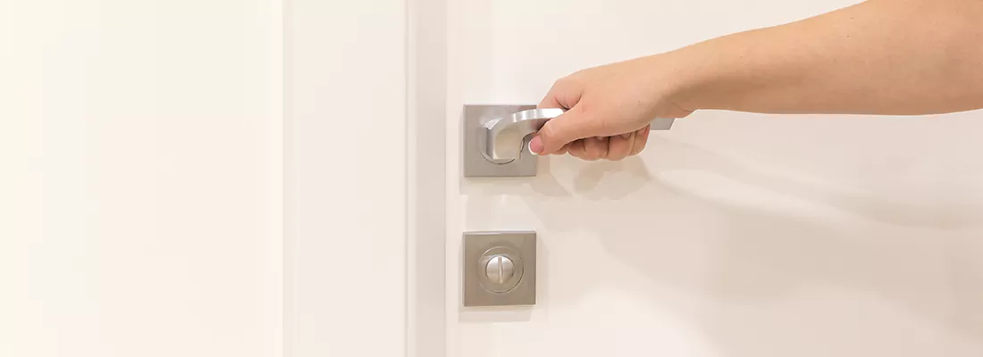 Wireless Push to Lock Door Options in Balfour, ON